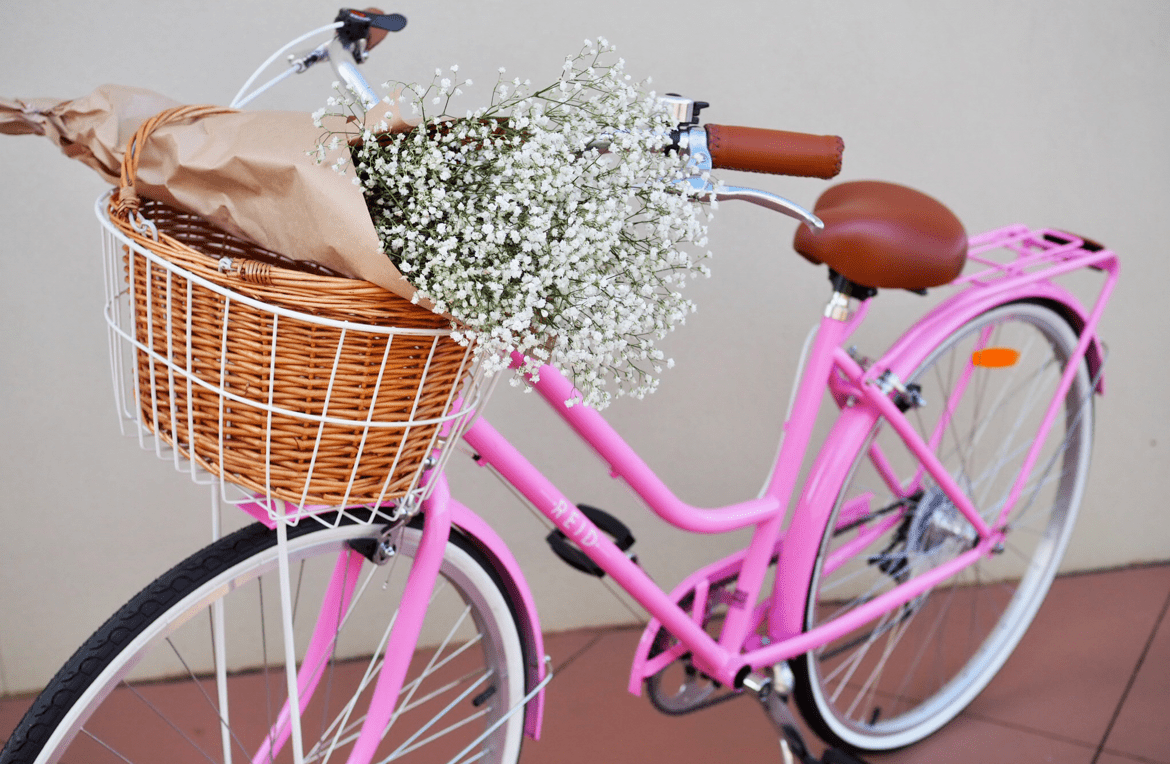 Ladies Classic 7-Speed Vintage Bike Pink Bikes Reid