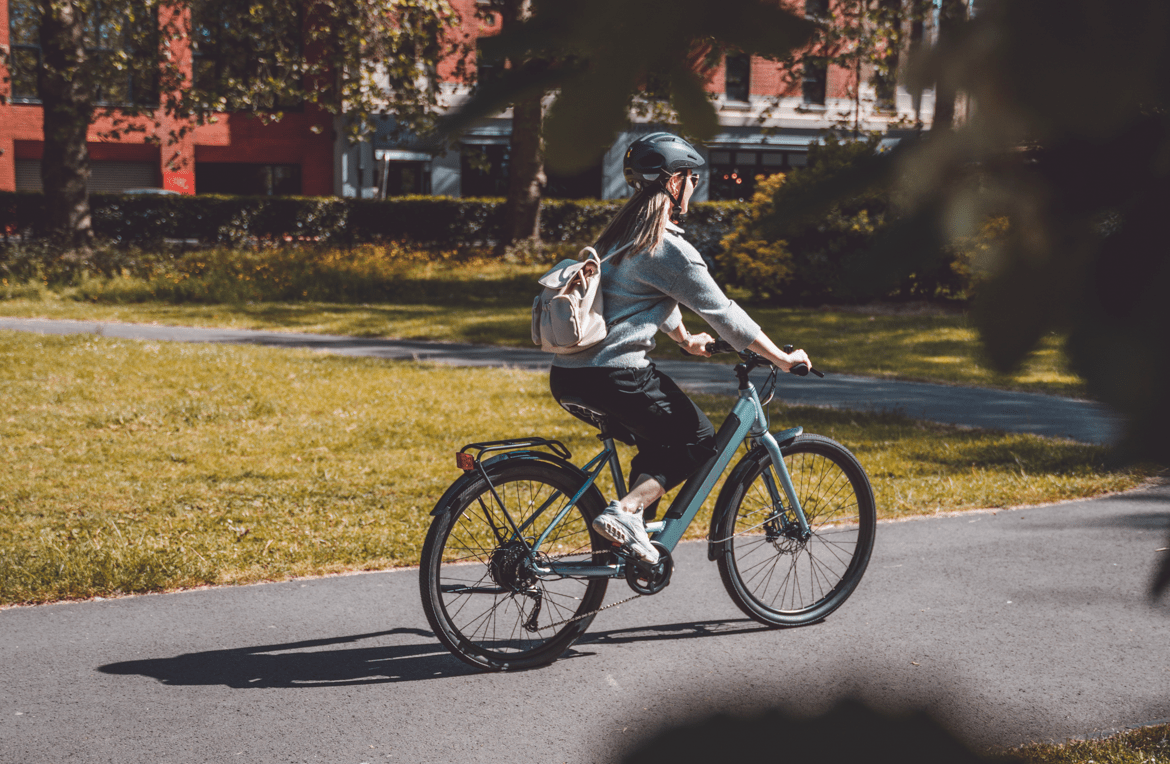 Blacktop 1.0 Step Through eBike Without Throttle Iced Mint - Reid Bikes ...